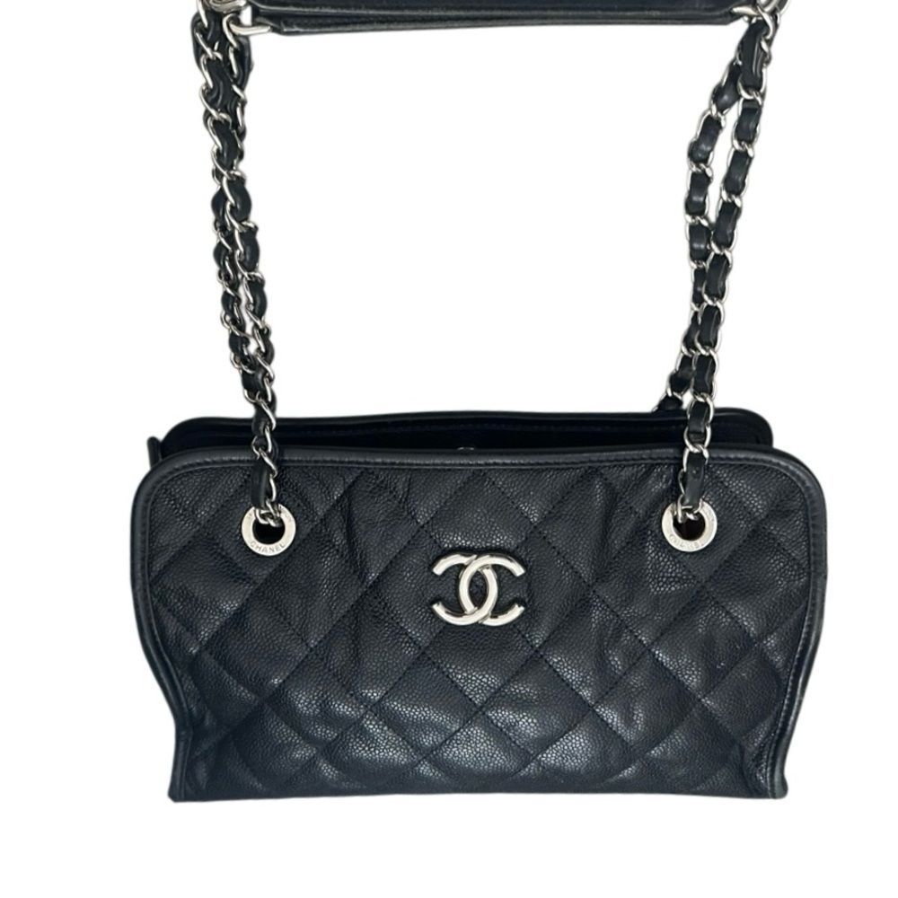 CHANEL Black Quilted Chain Shoulder Bag - Picture 5 of 14
